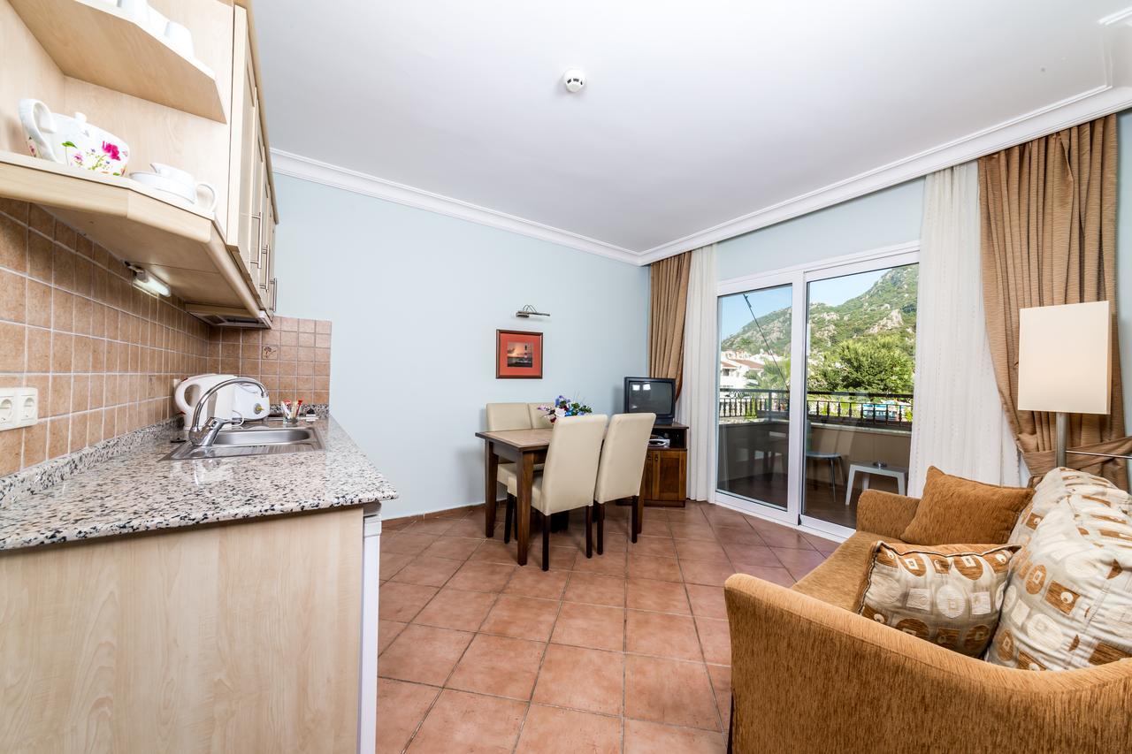 Lighthouse Apartments Marmaris Esterno foto